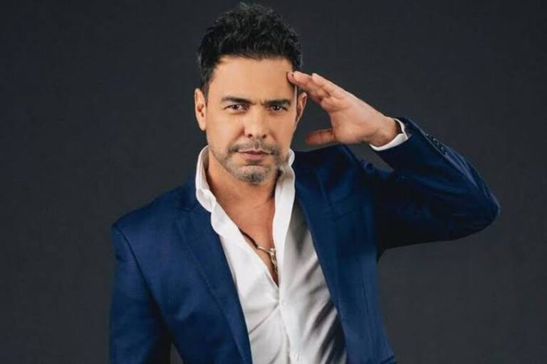 Zezé Di Camargo faz show em Sinop neste sábado
