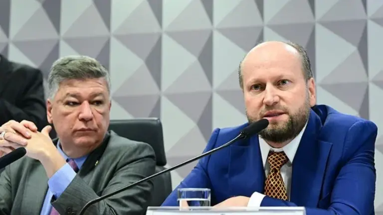 Nelson Wilians permanece calado em depoimento à CPMI do INSS