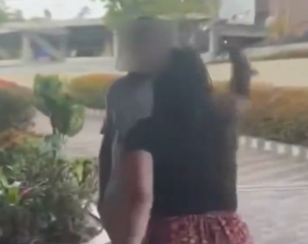 VÍDEO: PASTOR flagrado pela ESPOSA em motel com AMANTE