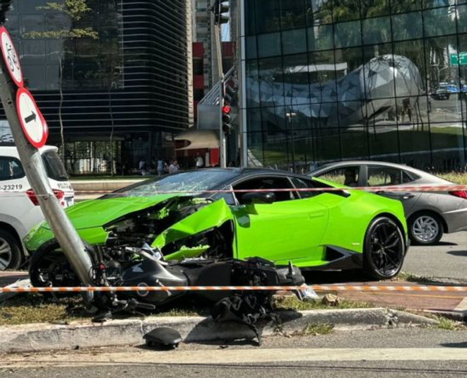 Motorista de Lamborghini persegue e atropela assaltante após roubo de Rolex em SP; veja vídeo
