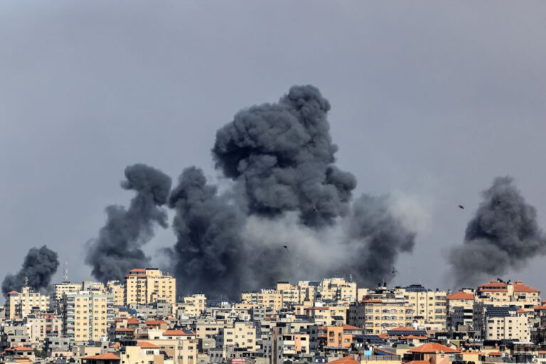 Guerra: Hamas ataca Israel com milhares de foguetes