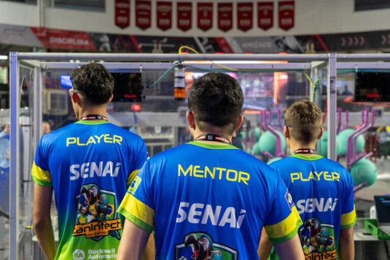 Estudantes de Sinop se destacam em campeonato nacional de robótica.